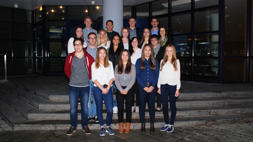 Gruppenfoto Industriekaufleute 2015