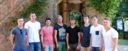 Gruppenfoto - Duale Studenten on Tour - Einführungstag auf dem Aussichtsturm