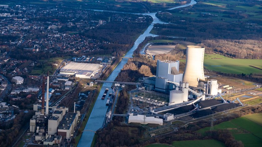 Effiziente Filtersysteme sind in Kohlekraftwerken entscheidend. IIoT revolutioniert die Filterüberwachung durch smartes Monitoring.