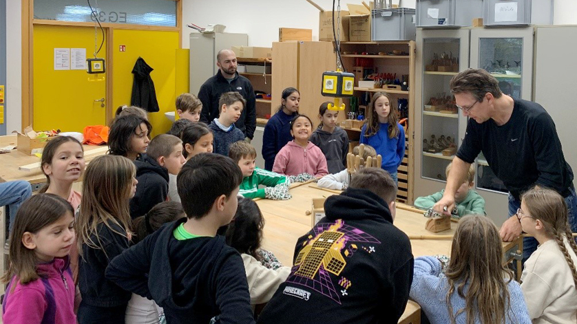 Corporate volunteering provides new perspectives.