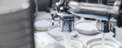 Level monitoring with a process transmitter is based on the hydrostatic measuring method.